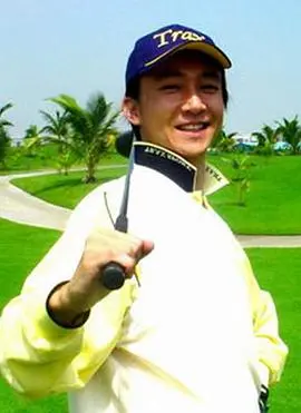 《蓝顶会所》：美食与魔法的奇妙碰撞，一场舌尖上的奇幻冒险！